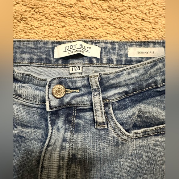 Judy Blue Distressed Blue Boyfriend Jeans - Picture 4 of 4